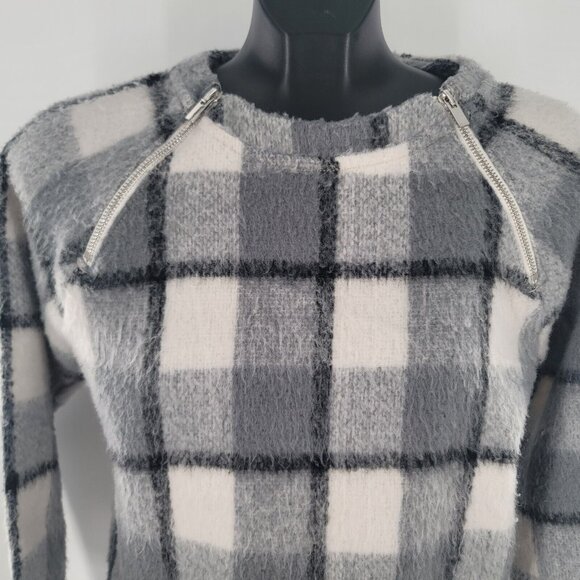 Abercrombie & Fitch Sweater Gray Plaid Wool-blend Trendy Fuzzy Women's Size XS - Picture 2 of 6